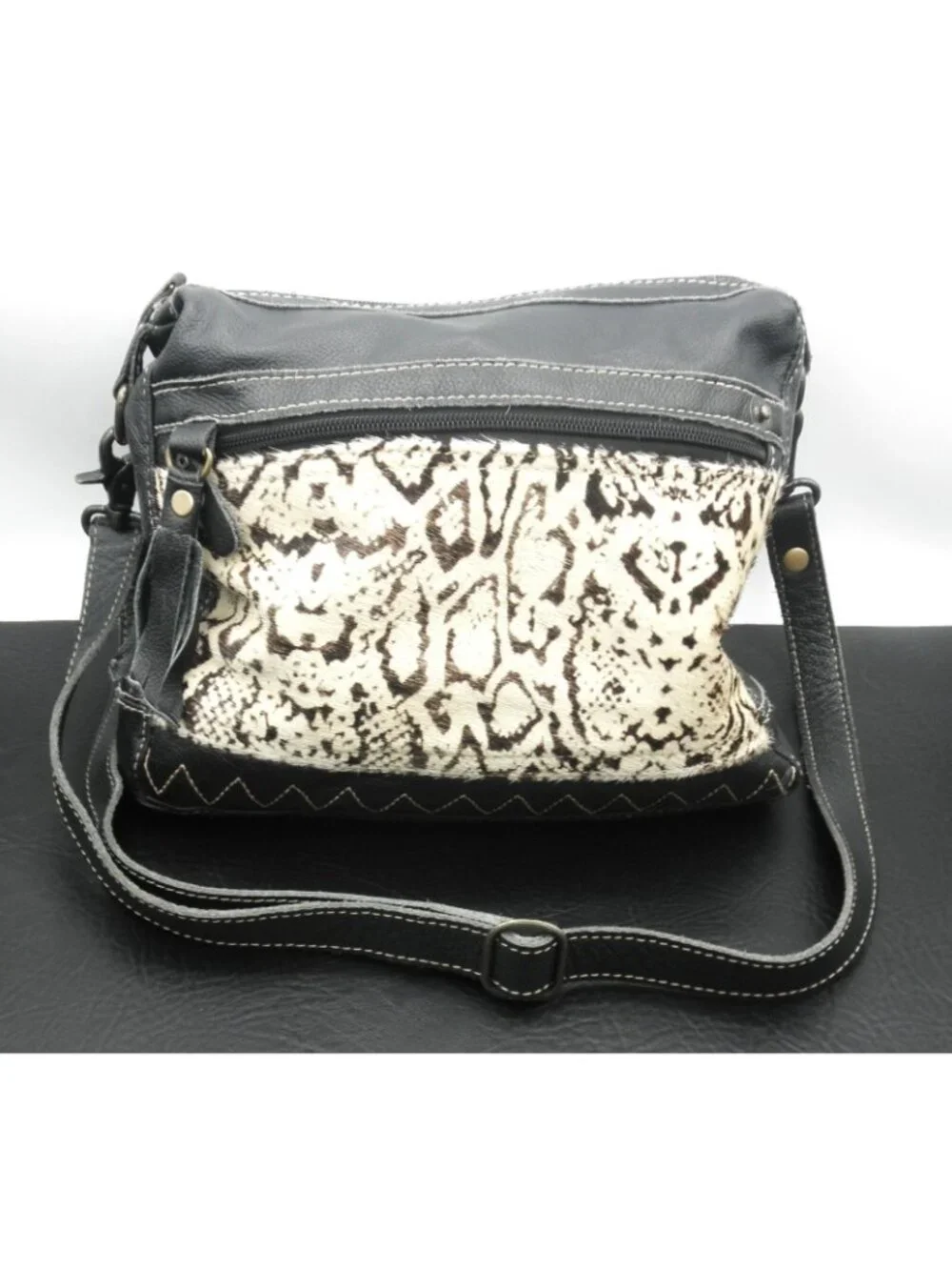 Myra Bag myra genuine